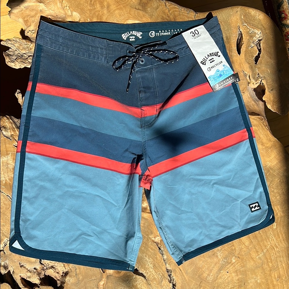 Billabong 73 Spinner Lo Tide Blue and Red Board Shorts Nautical Style NWT